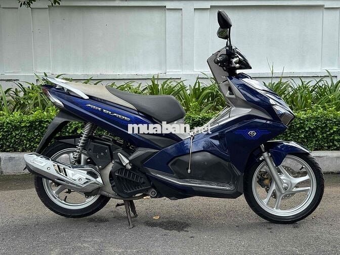 SẴN HS GỐC Air Blade 125 2018 Smartkey TẶNG 2.5TR
