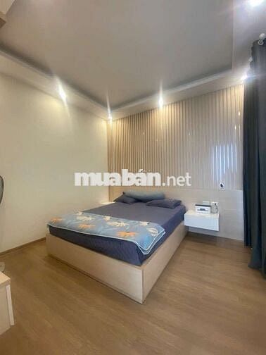 Nhà Ngọc Lâm Long Biên 56m2,Giá 9,7 tỷ, Nhà Siêu Đẹp.