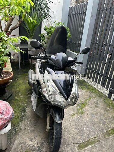 cần bán Honda Air Blade 2012 đen bạc máy zin