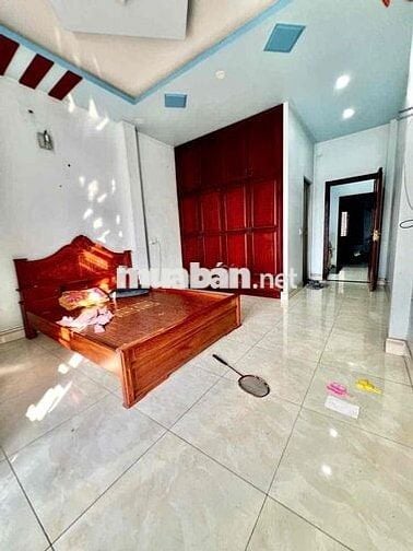 NHÀ BÁN VỊ TRÍ SIÊU ĐẸP - GIÁ YÊU THƯƠNG