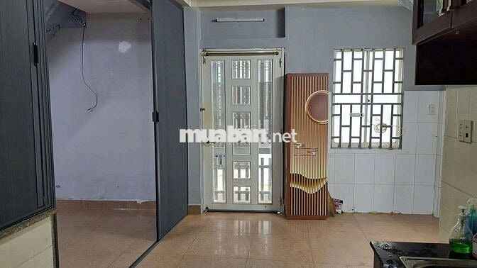 Cho thuê nhà nguyên căn.Đường Cách Mạng Tháng Tám.Phường 15 Q.10