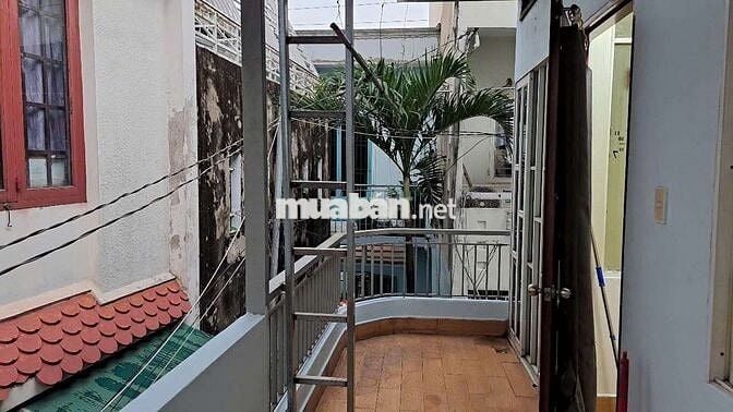 Cho thuê nhà nguyên căn.Đường Cách Mạng Tháng Tám.Phường 15 Q.10