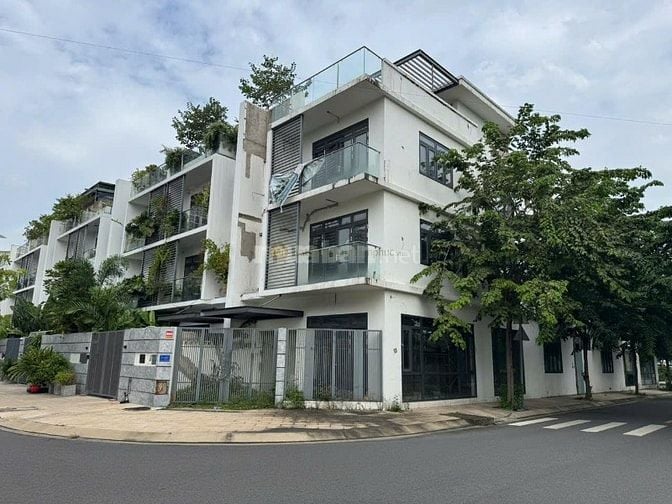 Chỉ 38 tỷ sở hữu siêu phẩm 4 tầng ngay khu An Phú New City Q2(7x21.5) 