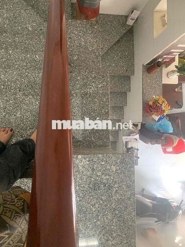 Nhà cho thuê nguyên căn hợp đồng lâu dài