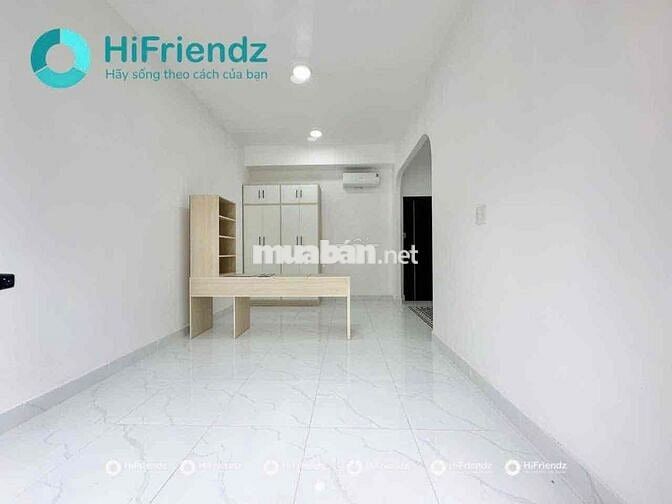 Căn Hộ Ban Công Gần Hàng Xanh Tiện Qua Q1, Gần ĐH Hutech, GTVT