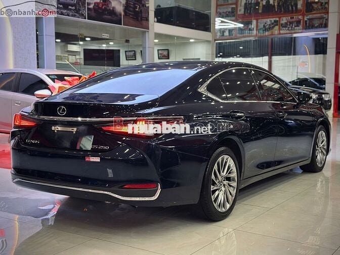 Lexus ES 250 2022 - 2 Tỷ 99 Triệu