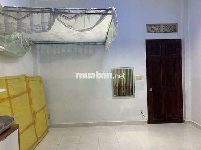 Chính chủ cho thuê nhà DT:4,2x10 giá 8,5tr/thg lầu ,HBC,TĐ