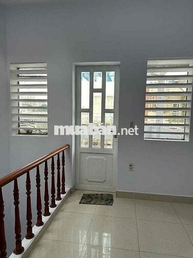 Cho thuê nhà gần Gò Dưa,/Ngô Chí Quốc,p.Bình Chiểu 3 tầng giá 10tr