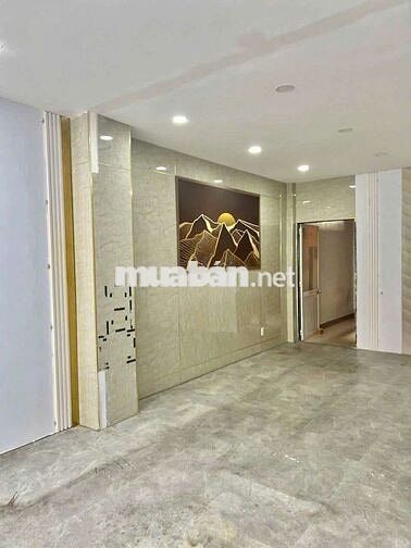 Cho Thuê Nhà 1 Trệt 2 Lầu 4PN 4x24m Mặt Tiền Kinh Doanh Lý Phục Man