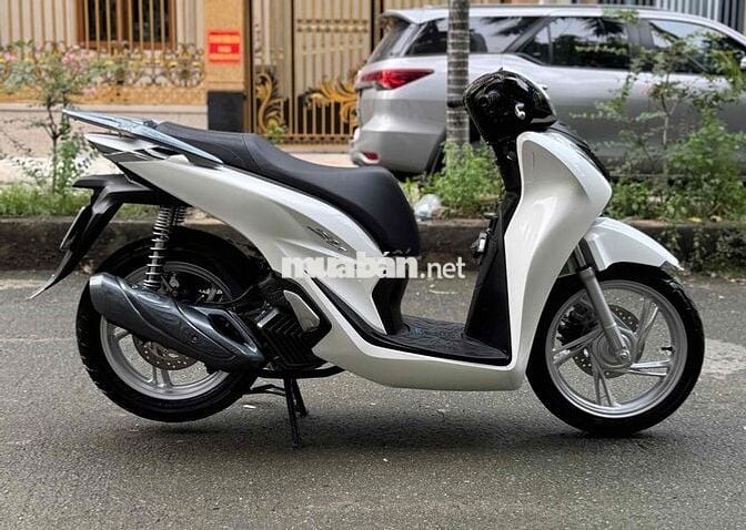 honda sh 160i abs siêu lướt như mớt bstp 9 chủ ký