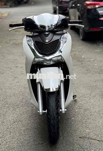 honda sh 160i abs siêu lướt như mớt bstp 9 chủ ký