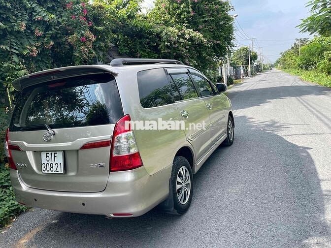 Bán xe Toyota Innova 2015