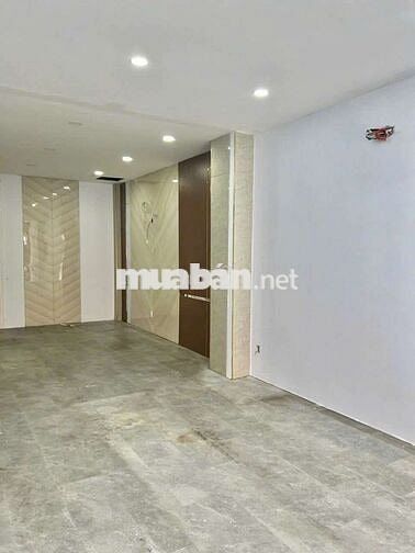 Cho Thuê Nhà 1 Trệt 2 Lầu 4PN 4x24m Mặt Tiền Kinh Doanh Lý Phục Man