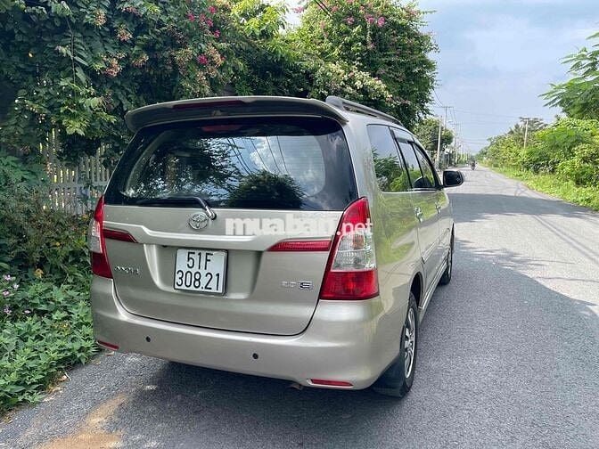 Bán xe Toyota Innova 2015