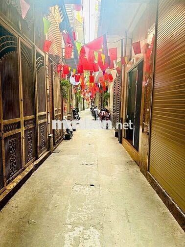 NHỈNH 6 TỶ- THỤY KHUÊ,TÂY HỒ-NGÕ NÔNG-GẦN PHỐ-KCBT CHẮC CHẮN