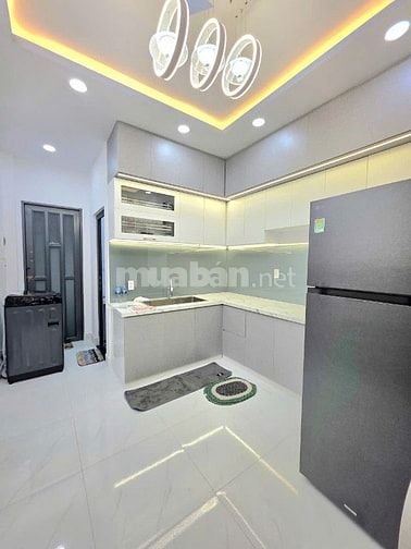 BÁN NHÀ TO 1 LẦU - MỚI HOÀN THIỆN - HẼM THOÁNG