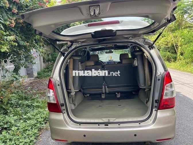 Bán xe Toyota Innova 2015