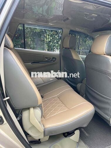 Bán xe Toyota Innova 2015