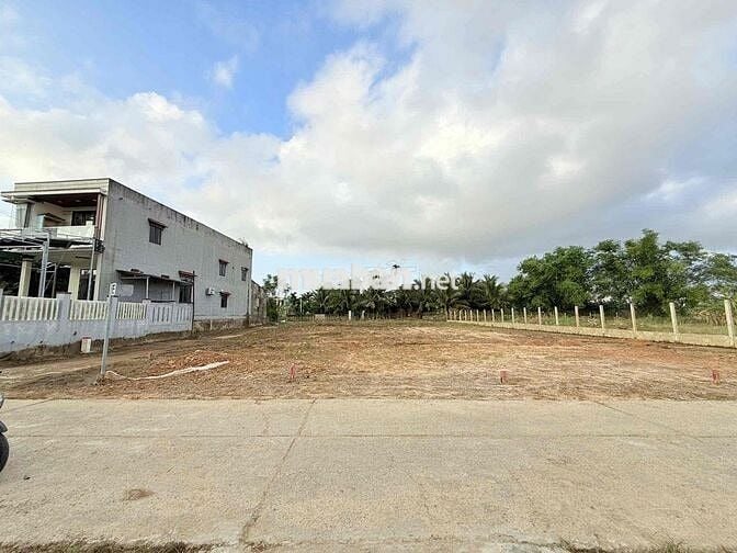 3 LÔ LIỀN KỀ NAM HOÀ TIẾN GIÁ CHỈ TỪ 7,XX/nền