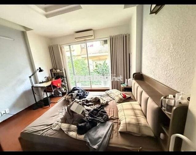 Tôi cần bán nhà 5tầng full nội thất mặt ngõ ô tô chánh đỗ kinh doanh.