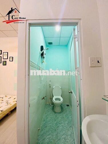 Phòn full nội thất CMT8, Q3 đối diện công viên giá 4tr