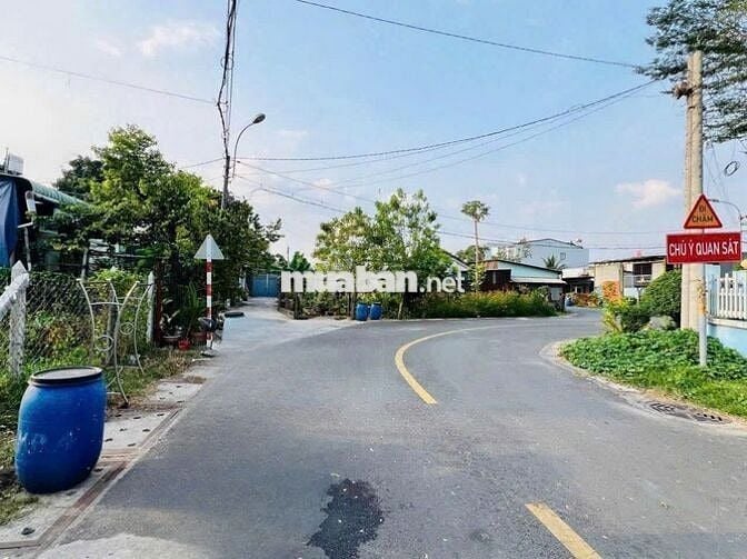 Bán lô đất 10x20m đường Phạm Thị Thung, giá 1 tỷ 380 triệu, shr