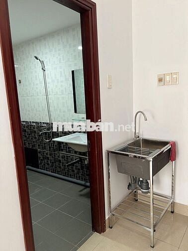 Phòng cho thuê cửa sổ rộng ở Đường số 3, Hiệp Bình Phước