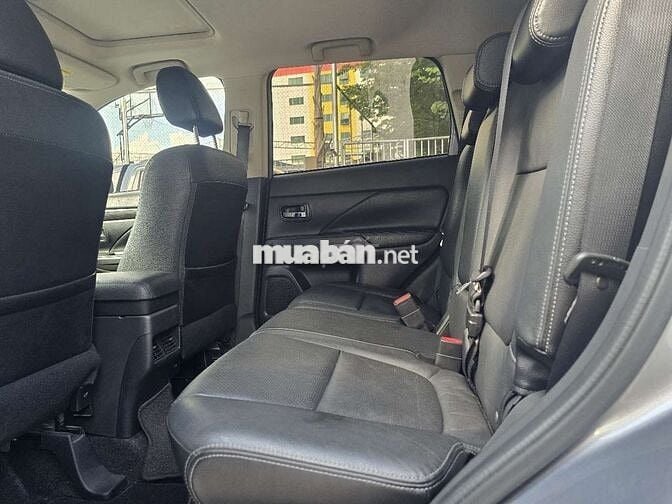 MITSHUBISHI OUTLANDER 2019 PREMIUM 68000KM BH 1NAM