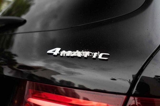 LONG ANH AUTO về Mercedes GLC300 4Matic 2019