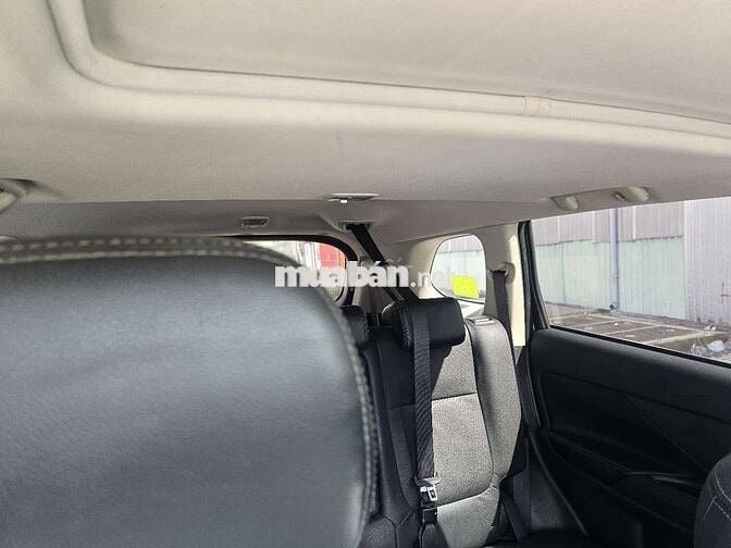 MITSHUBISHI OUTLANDER 2019 PREMIUM 68000KM BH 1NAM