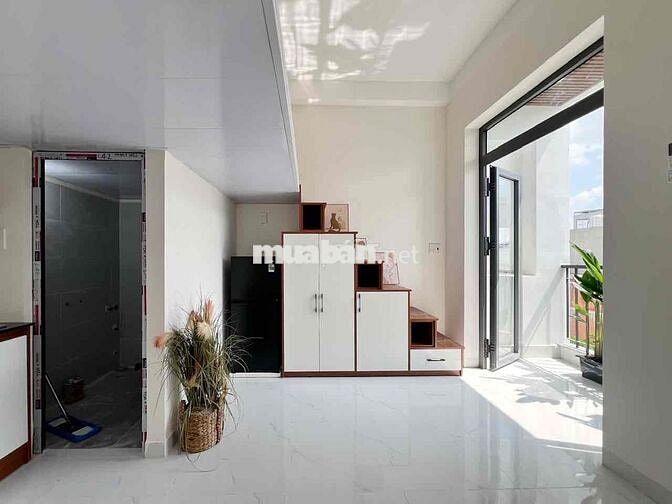 Phòng đẹp mới keng 100% chưa ai bóc siu, đầy đủ nội thất + thang máy