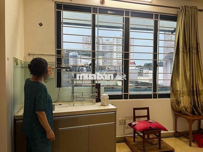 Phòng thoáng rộng rãi, khu dân cư yên tĩnh