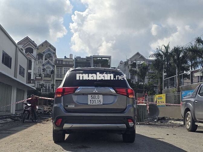 MITSHUBISHI OUTLANDER 2019 PREMIUM 68000KM BH 1NAM