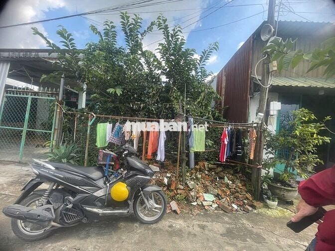 BÁN GẤP ĐẤT VƯỜN CHÍNH CHỦ 137M2 ĐƯỜNG XÃ ĐÊ, BÌNH CHÁNH, TP.HCM