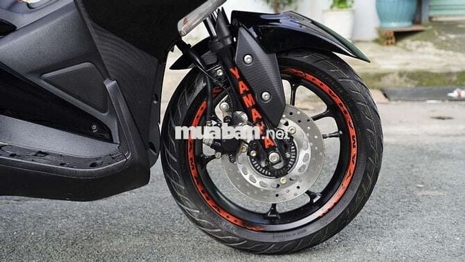 Yamaha NVX 125 Snartkey VVA Đen Bóng