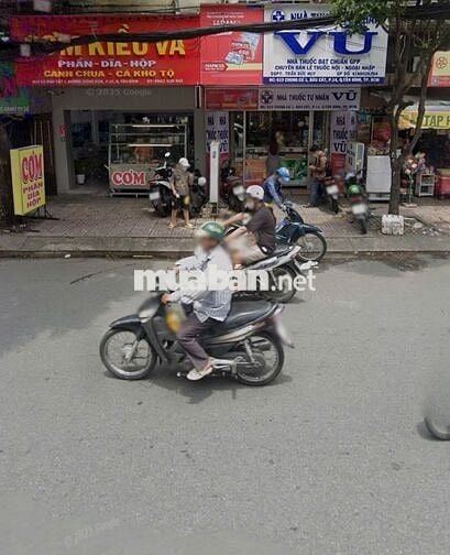 Cho thuê chung cư trệt mặt tiền đường Đồng Đen