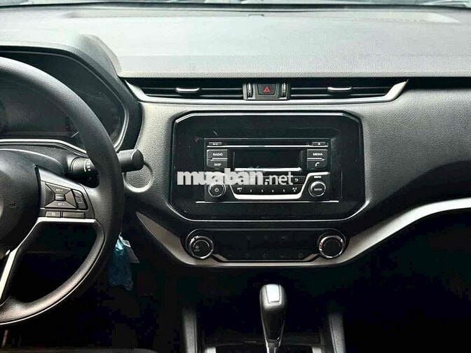 Nissan Navara 2024 EL 2.3 AT 2WD - 24000 km