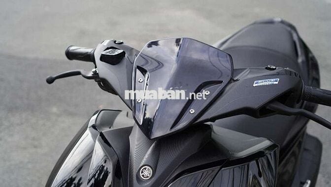 Yamaha NVX 125 Snartkey VVA Đen Bóng