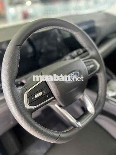 Ford Territory siêu ưu đãi giảm giá