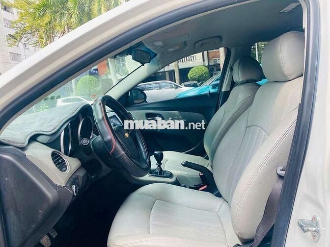 Cruze 2015 1.6MT 1 chủ mua mới
