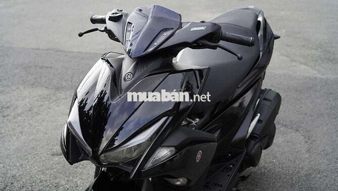 Yamaha NVX 125 Snartkey VVA Đen Bóng