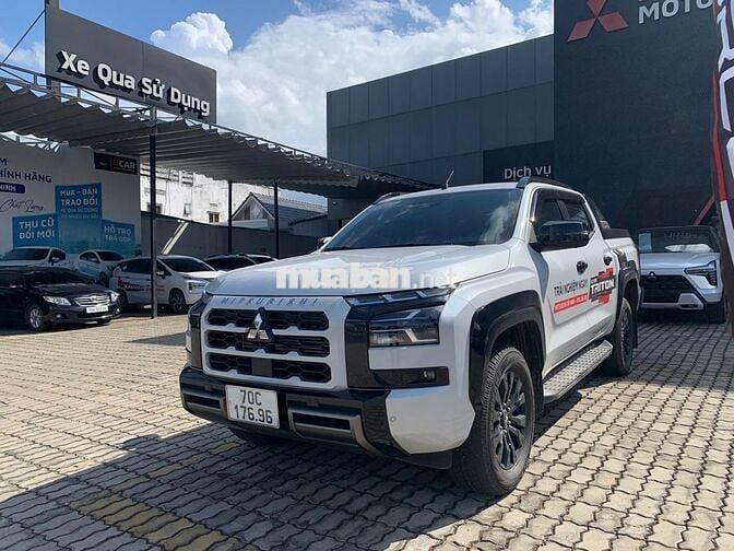 Mitsubishi Triton 2024 Trắng 30.000km