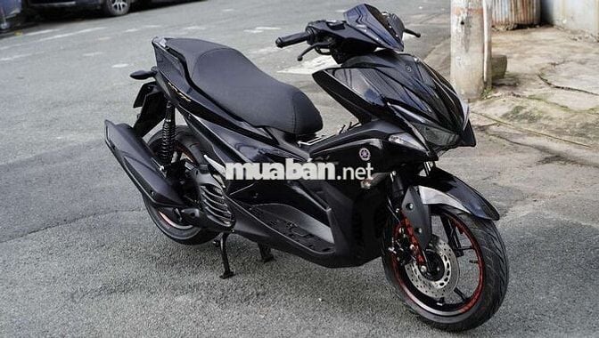 Yamaha NVX 125 Snartkey VVA Đen Bóng