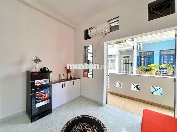 CĂN HỘ BAN CÔNG FULL NỘI THẤT NGAY TOÀ NHÀ VIETTEL