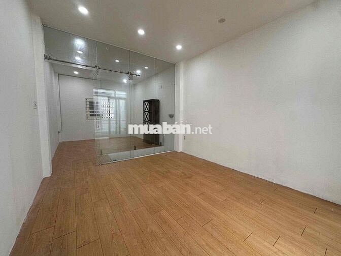 CHO THUÊ NHÀ NGUYÊN CĂN HOÀNG HOA THÁM - 2 tầng - 2PN