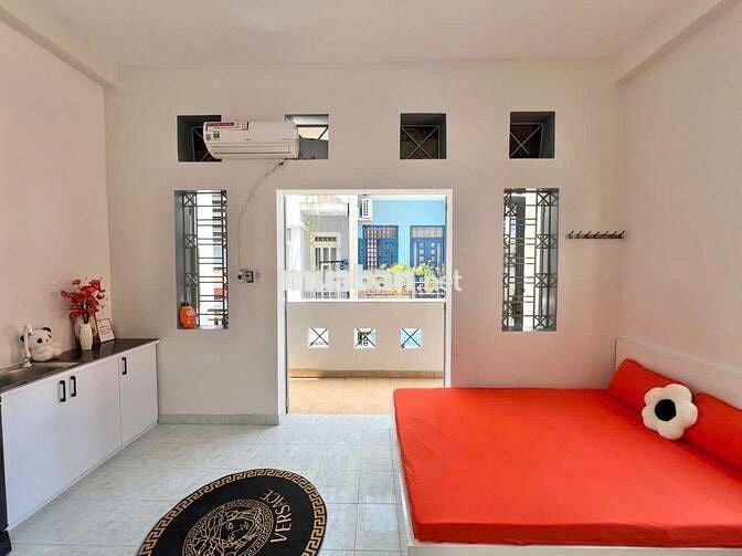 CĂN HỘ BAN CÔNG FULL NỘI THẤT NGAY TOÀ NHÀ VIETTEL