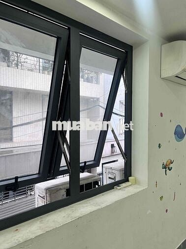 Cho thuê Phòng chính chủ, an ninh, sạch sẽ, có cửa sổ, sân thượng