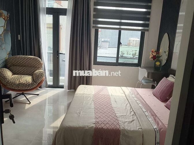 Bán nhà 4 tầng có thang máy, 4.1x15.6 Thống Nhất GV hẻm xe hơi...