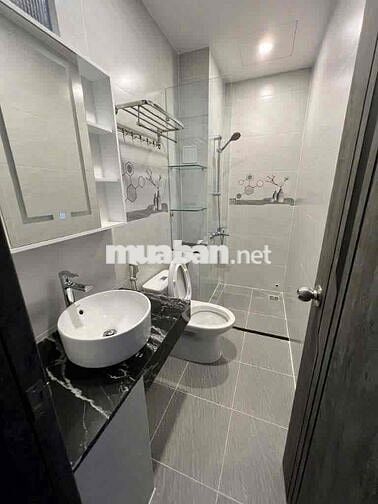 HÀNG HOT!! CỰC ĐẸP - 22H Lê Hồng Phong, Quận 10- 4 tầng 6x18m có gara