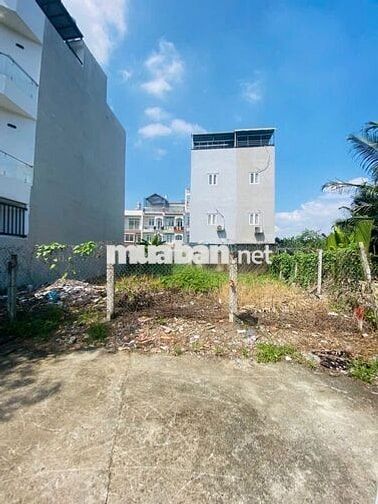 Bán đất diện tích 126m2. Hẻm xe hơi. View rạch GS thoáng mát